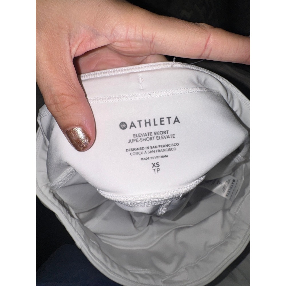 Athleta Elevate Skort White Pleated Skirt XS Pockets Zippered Back - Picture 7 of 7